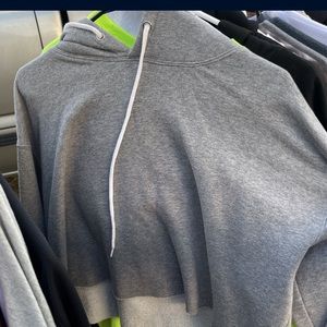 cropped top sweater